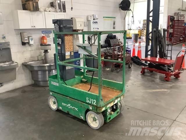 SkyJack SJ12 Used Personnel lifts and access elevators