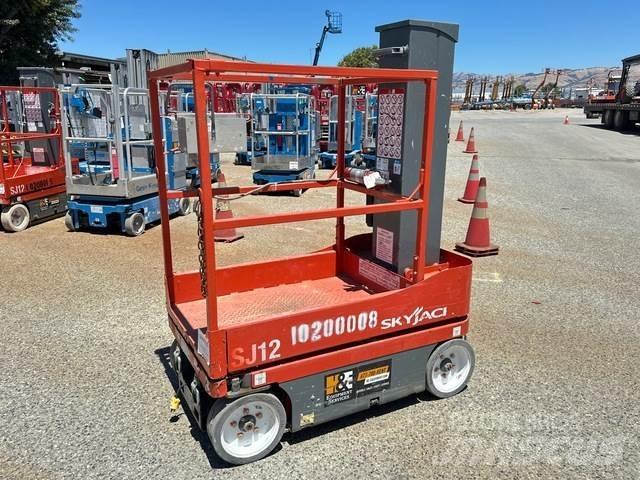 SkyJack SJ12 Used Personnel lifts and access elevators