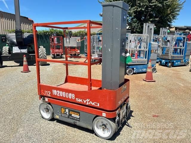 SkyJack SJ12 Used Personnel lifts and access elevators