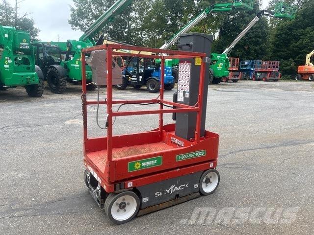 SkyJack SJ12 Used Personnel lifts and access elevators
