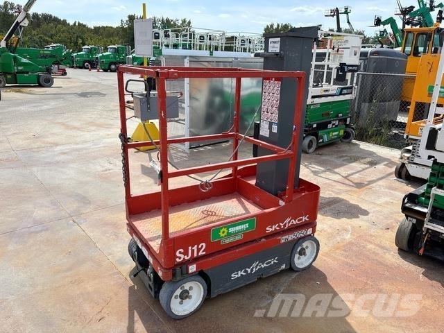 SkyJack SJ12 Used Personnel lifts and access elevators
