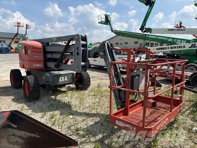 SkyJack SJ46AJ Articulated boom lifts