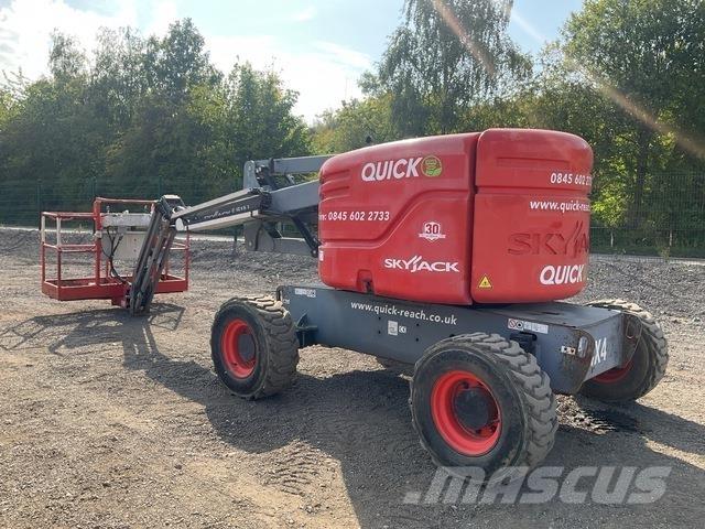 SkyJack SJ51AJ Articulated boom lifts