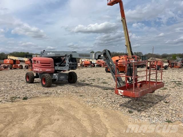SkyJack SJ63AJ Articulated boom lifts