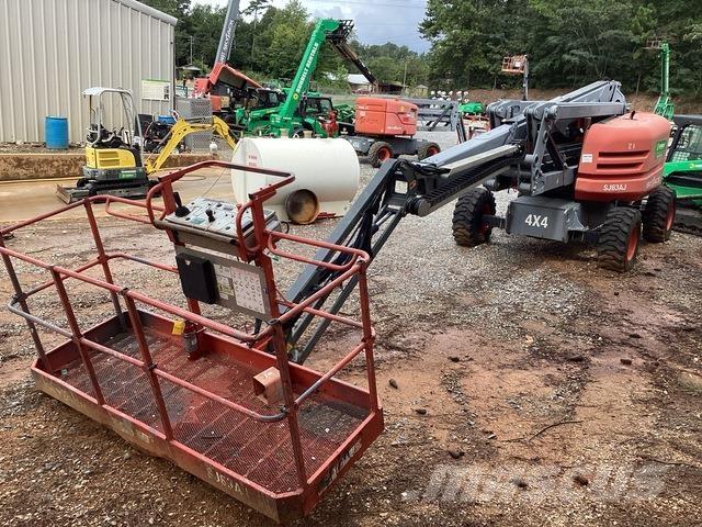 SkyJack SJ63AJ Articulated boom lifts