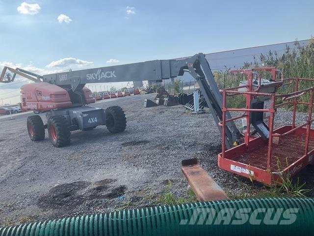 SkyJack SJ66T Telescopic boom lifts