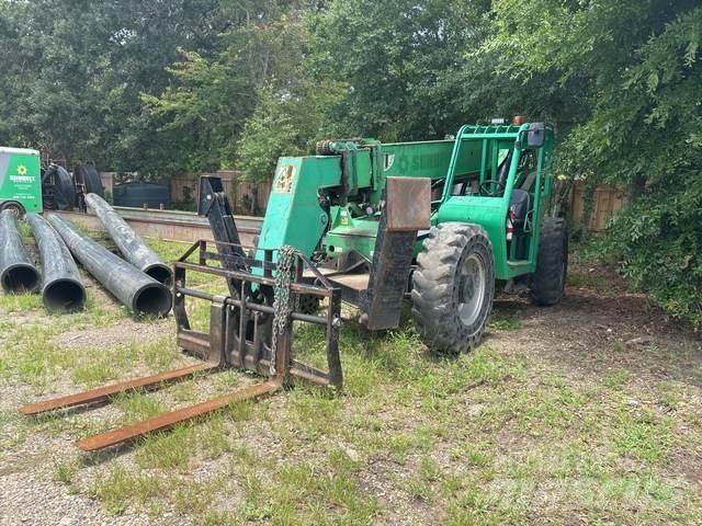 SkyTrak 10042 Telescopic handlers