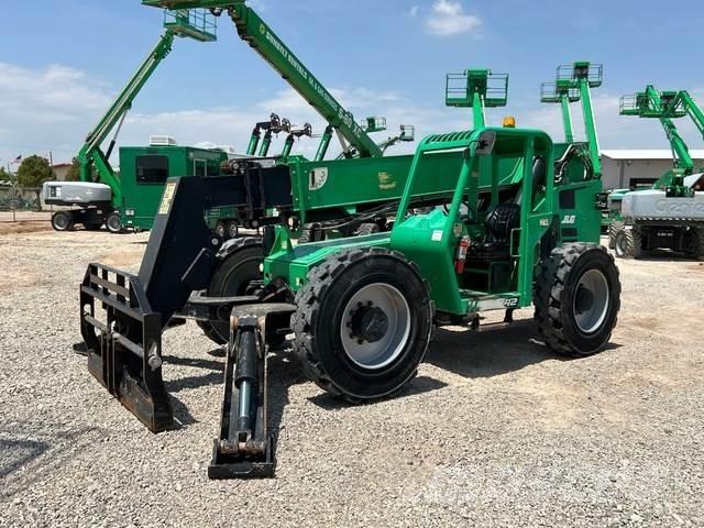 SkyTrak 10042 Telescopic handlers