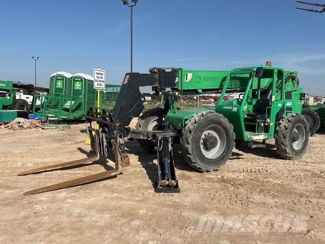 SkyTrak 10042 Telescopic handlers