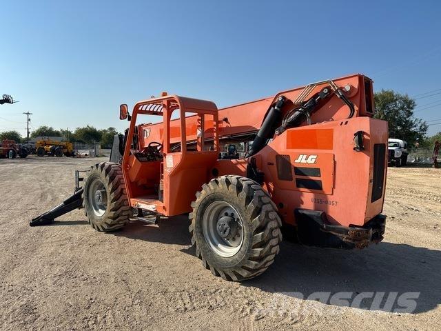 SkyTrak 10054 Telescopic handlers