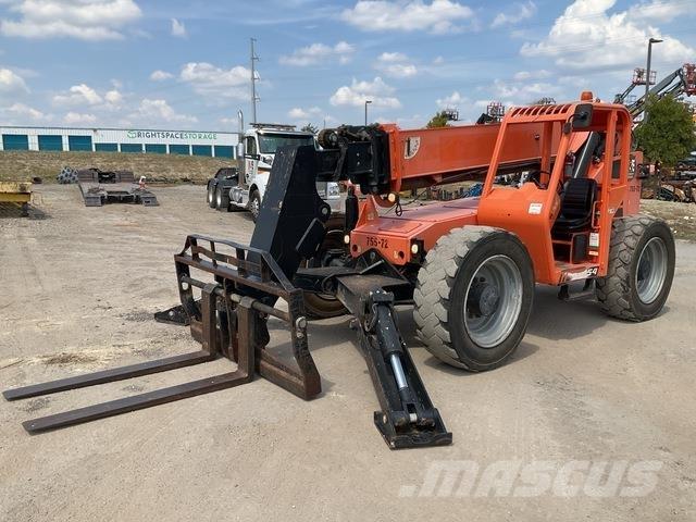 SkyTrak 10054 Telescopic handlers