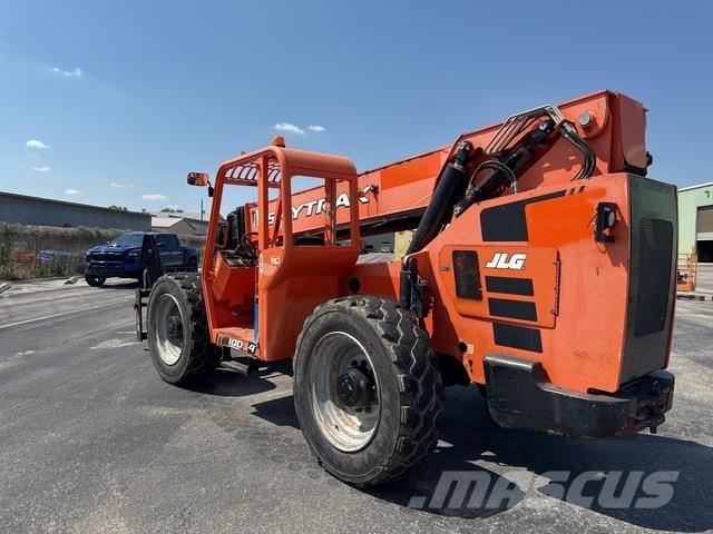 SkyTrak 10054 Telescopic handlers