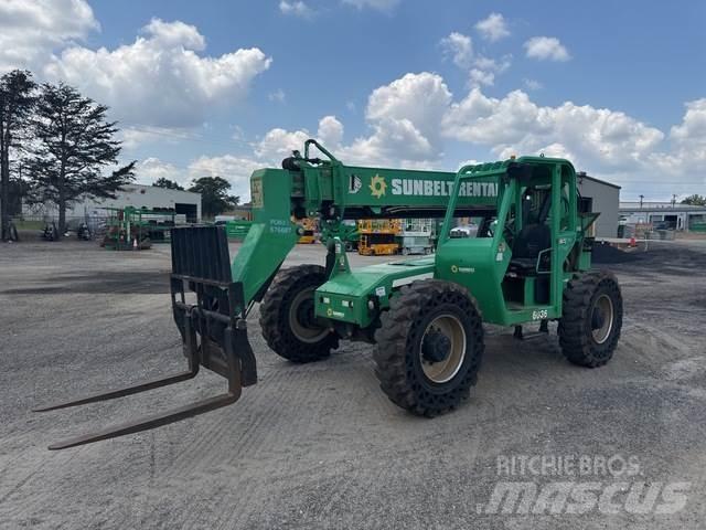 SkyTrak 6036 Telescopic handlers