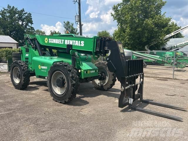 SkyTrak 6042 Telescopic handlers
