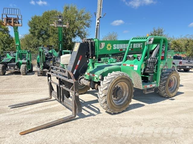 SkyTrak 8042 Telescopic handlers