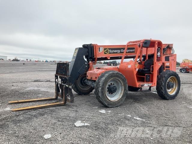 SkyTrak 8042 Telescopic handlers