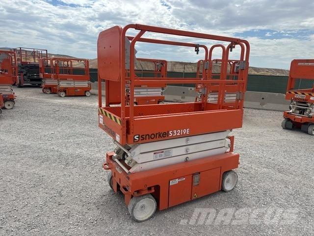 Snorkel S3219E Scissor lifts