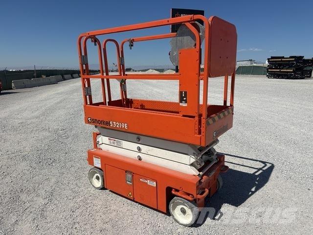Snorkel S3219E Scissor lifts
