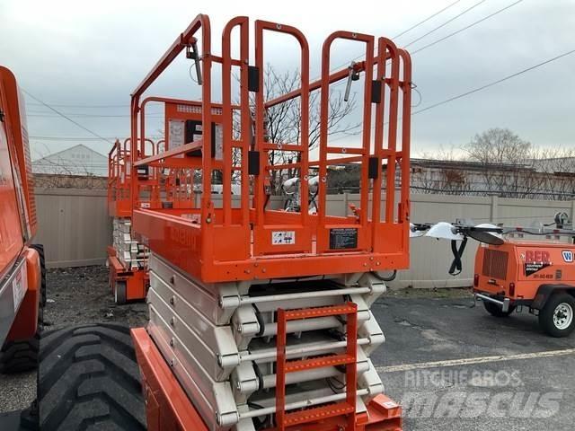 Snorkel S4740E Scissor lifts