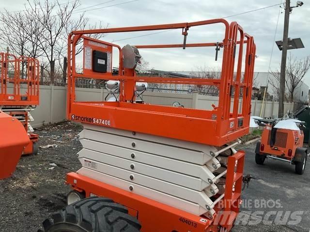 Snorkel S4740E Scissor lifts
