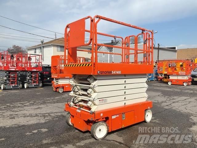 Snorkel S4740E Scissor lifts