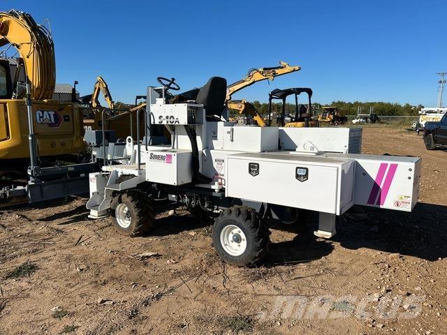 Somero S10A Concrete distribution booms