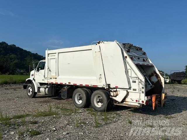 Sterling L7500 Waste trucks