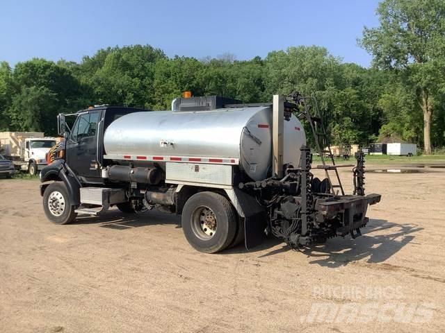 Sterling L8500 Concrete trucks