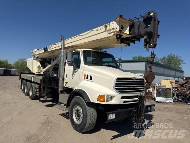 Sterling L9500 Other trucks