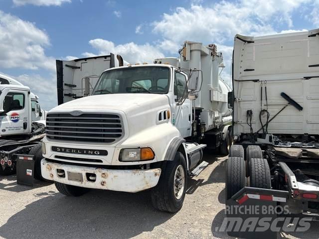 Sterling L9500 Commercial vehicle