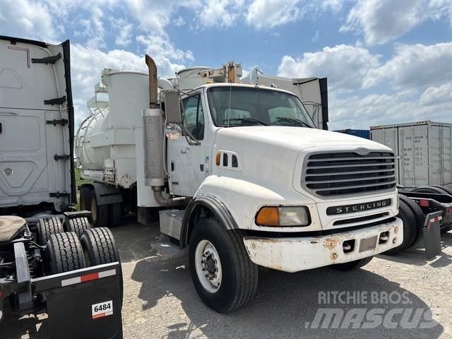 Sterling L9500 Commercial vehicle