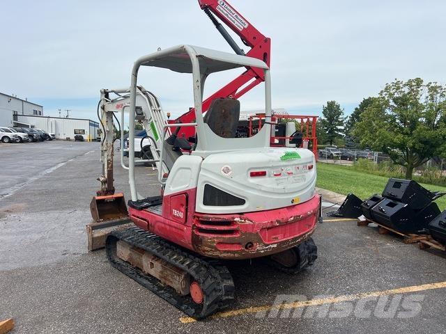 Takeuchi TB240 Crawler excavators