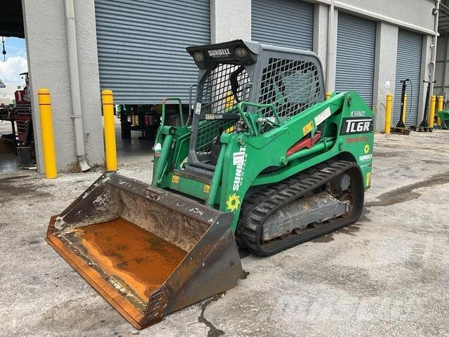 Takeuchi TL6R Skid steer loaders
