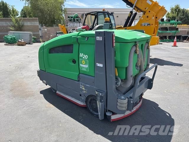 Tennant M20 Scrubber dryers