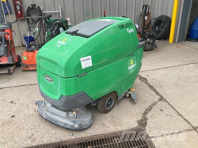 Tennant T600E Scrubber dryers
