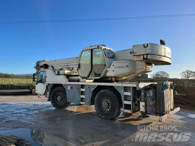 Terex AC35L All terrain cranes