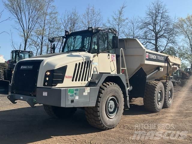 Terex TA300 Articulated Haulers