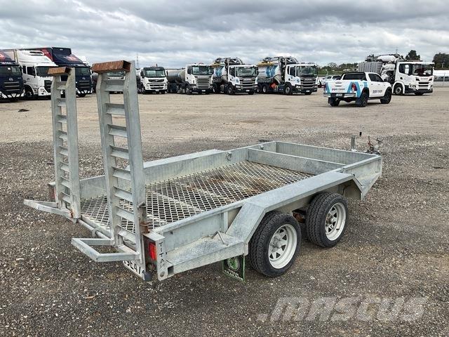 Titan  Car carrier