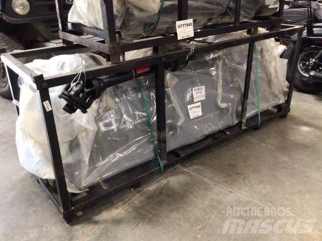 Titan UM72 Farm machinery