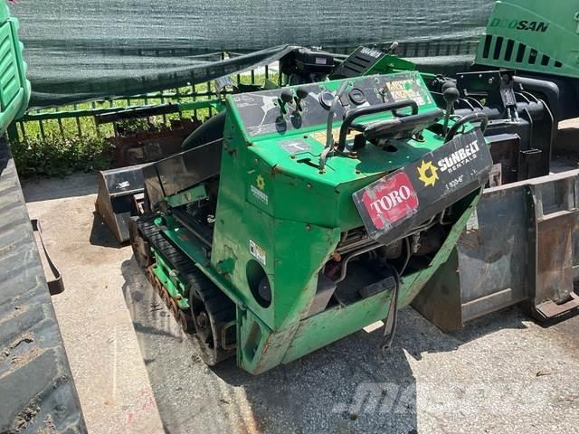 Toro  Skid steer loaders