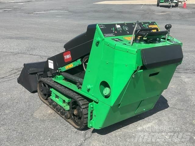 Toro 22323G Skid steer loaders
