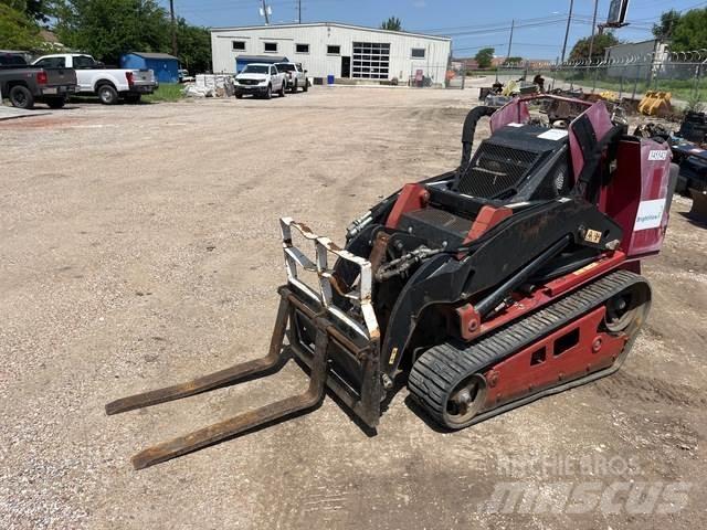 Toro 22328 Skid steer loaders