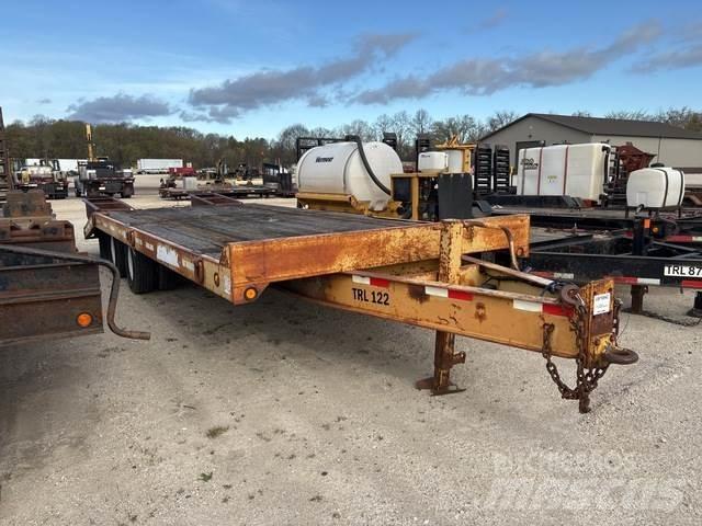 TOWMASTER C-20 Car carrier
