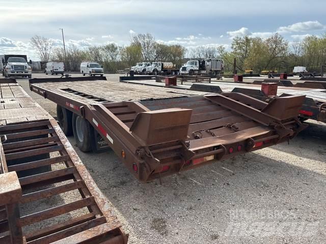 TOWMASTER T-20 Car carrier