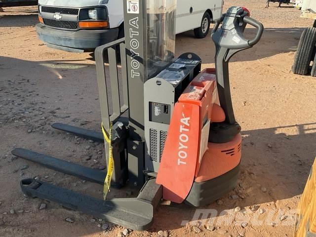 Toyota 7BWS13 Electric forklift trucks