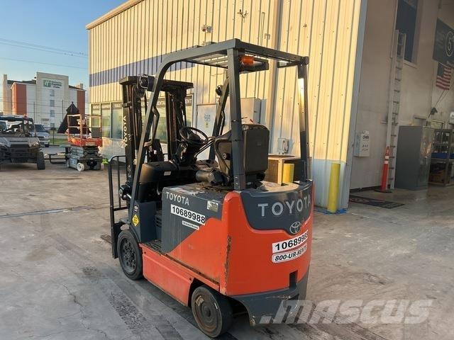 Toyota 8FBCU25 Electric forklift trucks