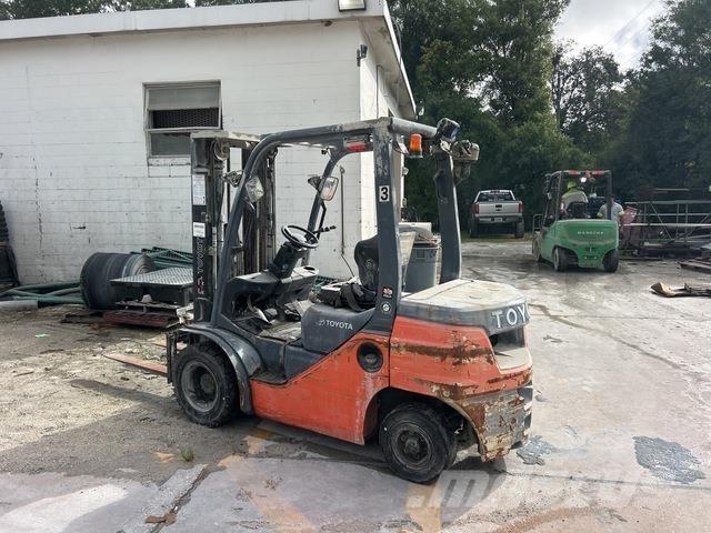 Toyota 8FDU25 Other