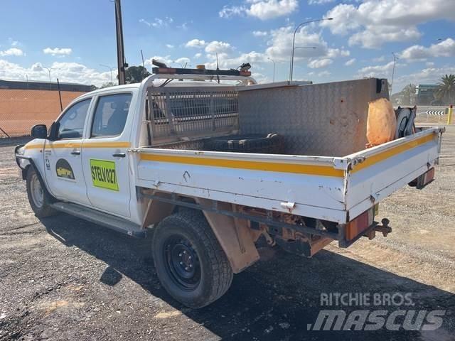 Toyota HiLux Pick up/Dropside