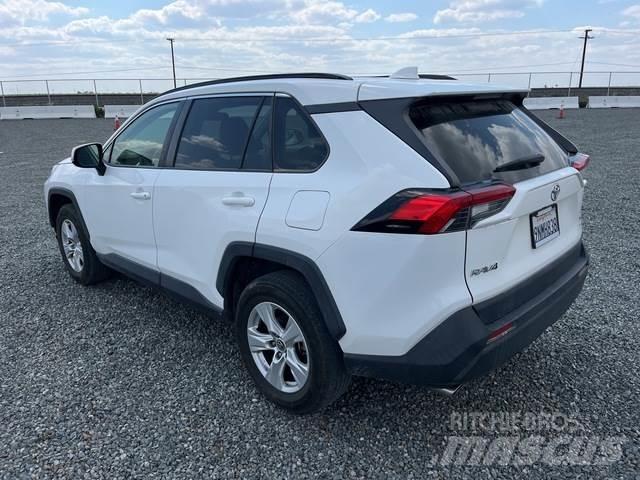 Toyota RAV4 Cars