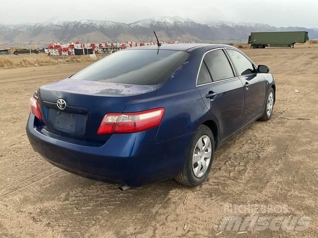  Toyta Camry Cars